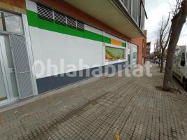 Business premises, 131 m², almost new