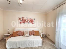 Flat, 85 m², near bus and train, Calle de les Guilleries