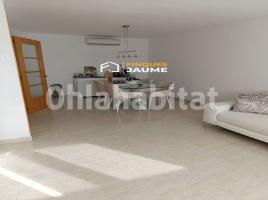 Casa (unifamiliar adosada), 300 m², seminuevo, Zona