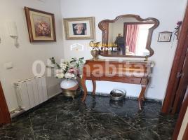 Piso, 70 m², seminuevo, Zona