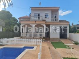 Casa (xalet / torre), 240 m², seminou