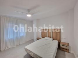 For rent flat, 85 m², near bus and train