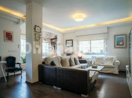 Piso, 137 m², cerca bus y metro