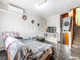 Dúplex, 84 m², prop de bus i tren, CAN DEU