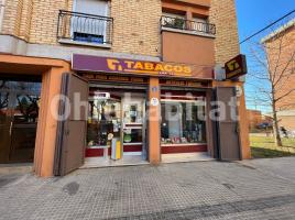 Local comercial, 77 m²