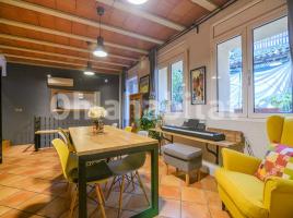 Casa (unifamiliar adossada), 246 m², prop de bus i tren, Calle de Juli? Fuchs