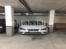 For rent parking, 11 m², almost new, Avenida de la Pelegrina, 48