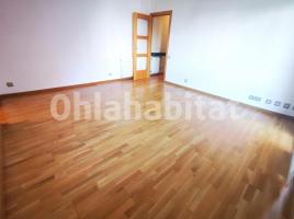 Flat, 79 m², almost new, Avenida de Santiga