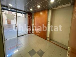 Business premises, 194 m², Zona