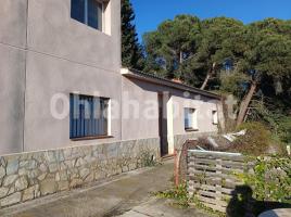 Houses (detached house), 90 m², almost new