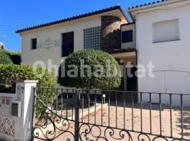 Casa (chalet / torre), 300 m², Avenida Fages de Climent, 90