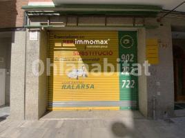 Local comercial, 242 m², Zona