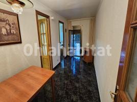 Piso, 62 m², cerca de bus y tren