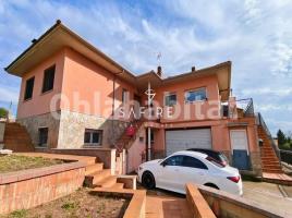 Houses (detached house), 309 m², almost new, Zona