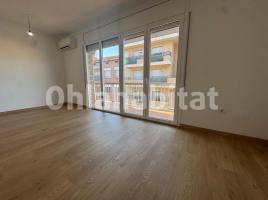 Piso, 105 m², cerca de bus y tren, Avenida de Tudela