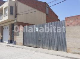 Nave industrial, 969 m², seminuevo, Calle Escuelas