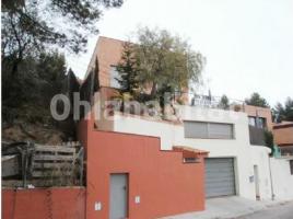 Casa (unifamiliar aislada), 255 m², seminuevo, Calle de la Farigola