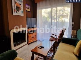 Houses (terraced house), 139 m², Zona