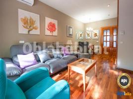 Casa (xalet / torre), 267 m², Calle de Borriana