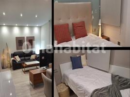 For rent flat, 80 m², Calle del Rosselló