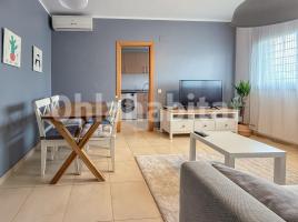 Flat, 59 m², almost new