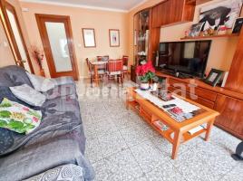 Piso, 70 m², Zona