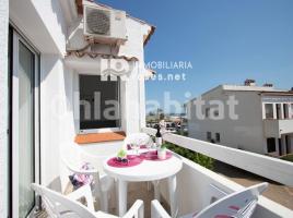 Apartament, 66 m², Zona