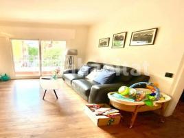 Piso, 79 m², Travesía Travessera de les Corts