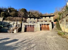 Casa (chalet / torre), 225 m², seminuevo, Calle de les Peces, 4