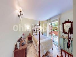 Pis, 166 m², Zona
