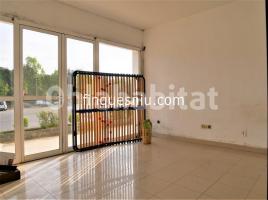For rent business premises, 34 m², Calle Crisantem