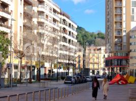 Alquiler local comercial, 175 m², Plaza Pompeu Fabra