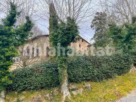 Houses (masia), 900 m²