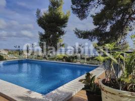 Houses (villa / tower), 397 m²