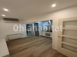 Alquiler apartamento, 67 m², cerca de bus y tren, Avenida del Segre