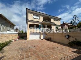 Casa (xalet / torre), 367 m², seminou, Calle Barcelona