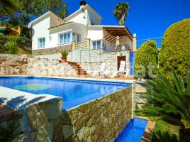 Houses (detached house), 270 m²