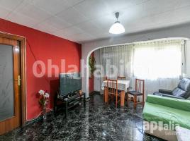 Flat, 75 m², near bus and train