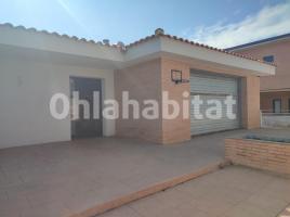 Casa (unifamiliar aislada), 368 m², seminuevo, Calle Garbí