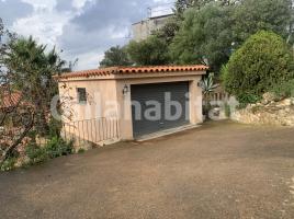 Casa (unifamiliar aislada), 384 m²