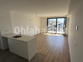 Obra nova - Pis a, 141 m², prop de bus i tren, nou