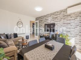 Pis, 95 m², près de bus et de train, Calle Sitjà, 4