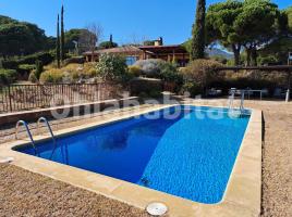 Louer  (xalet / torre), 250 m², Calle la Plana