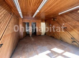 For rent business premises, 52 m², Avenida Alcalde Porqueres