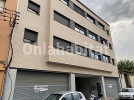 Local comercial, 230 m², Calle de Milà i Fontanals, 33