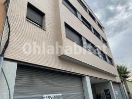 Local comercial, 230 m², Calle de Milà i Fontanals, 33