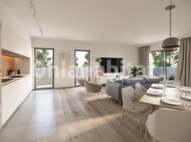 Casa (unifamiliar adossada), 204 m², prop de bus i tren, nou, Calle del Drac