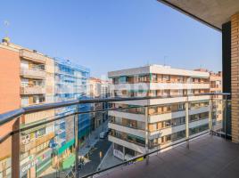 Dúplex, 100 m², seminou