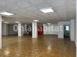 For rent business premises, 180 m², Calle Ibèria