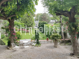 Casa (xalet / torre), 880 m², prop de bus i tren